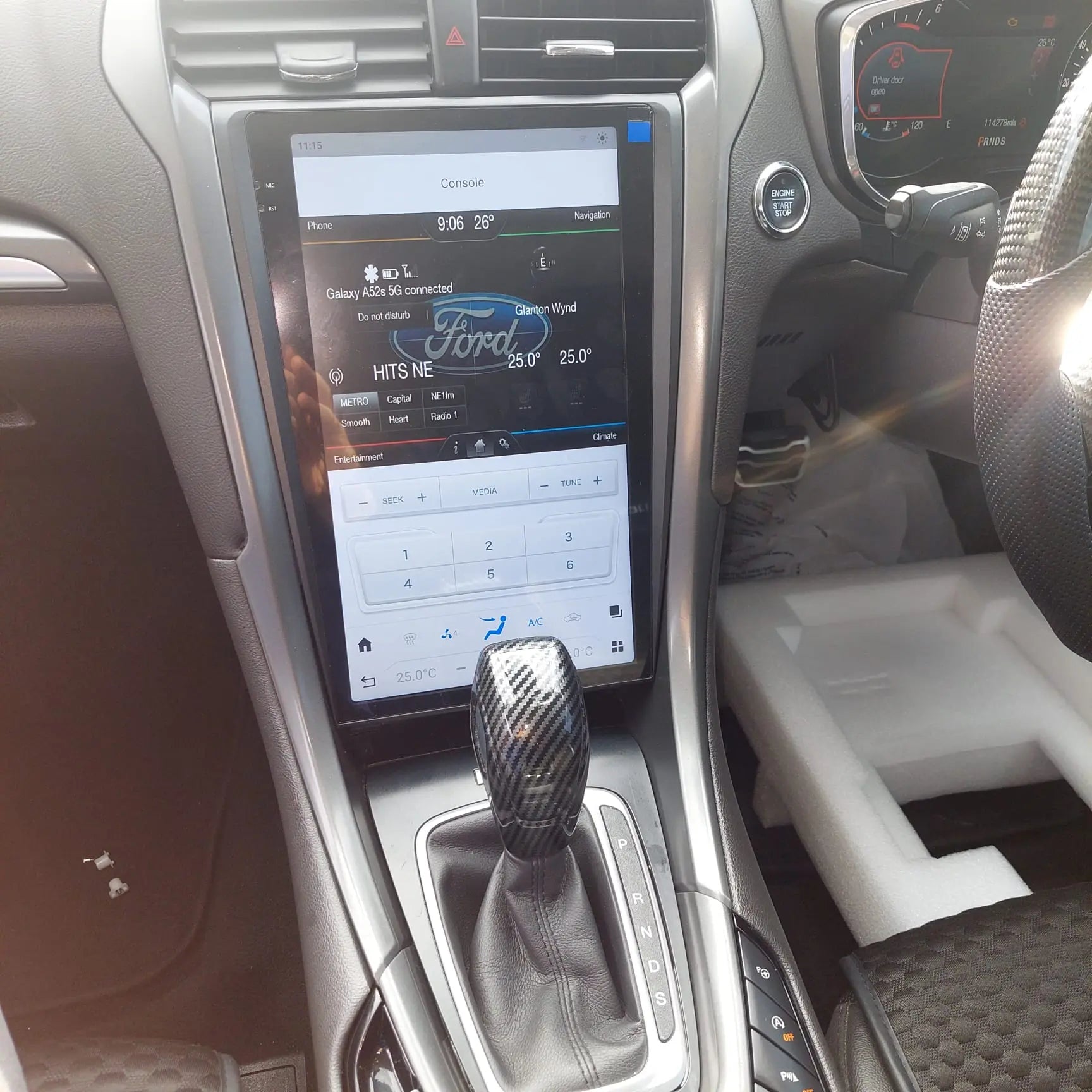 13.6" Tesla-Style Android Screen for Ford Mondeo / Fusion (2013–2020) | Qualcomm Snapdragon | CarPlay & Android Auto Carputech